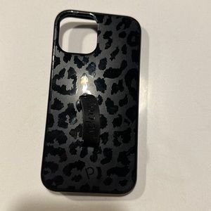 Leopard loopy case- iPhone 12 -pro- black